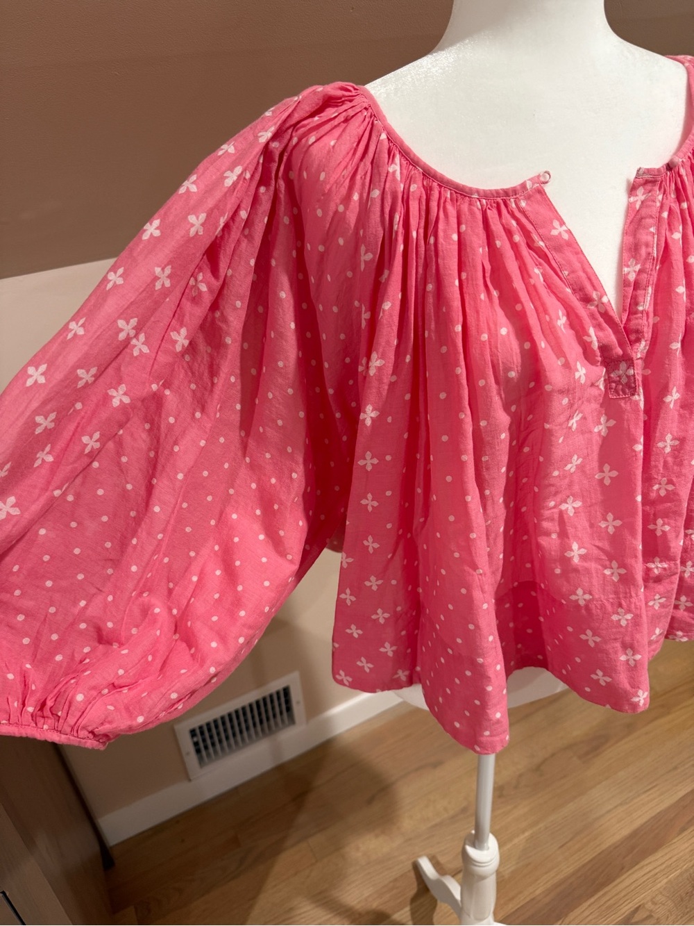 Anthropologie Pink Patterned Peasant Blouse, Size Medium - Picture 2 of 4